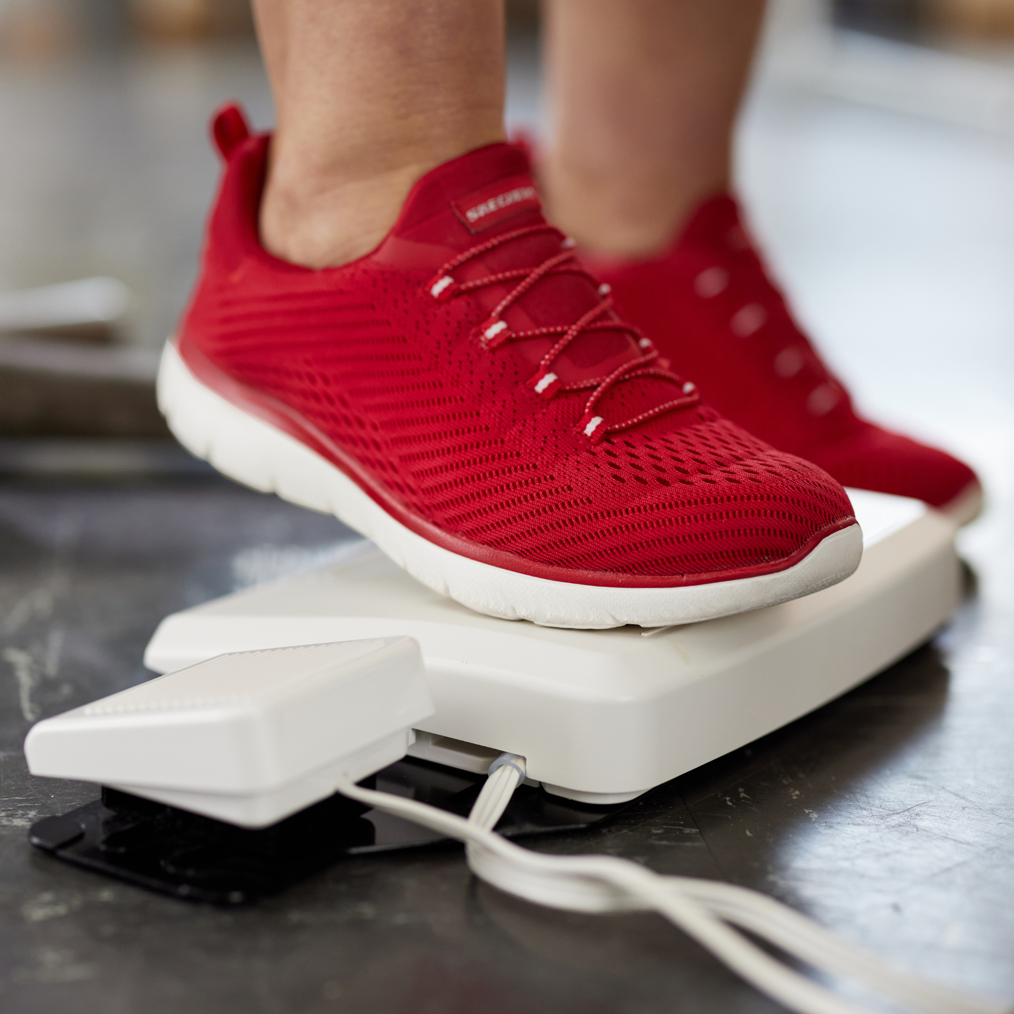 Kampanje! bernette 08 Heavy Duty Rettsømsmaskin Professional inkl. bonuspakke