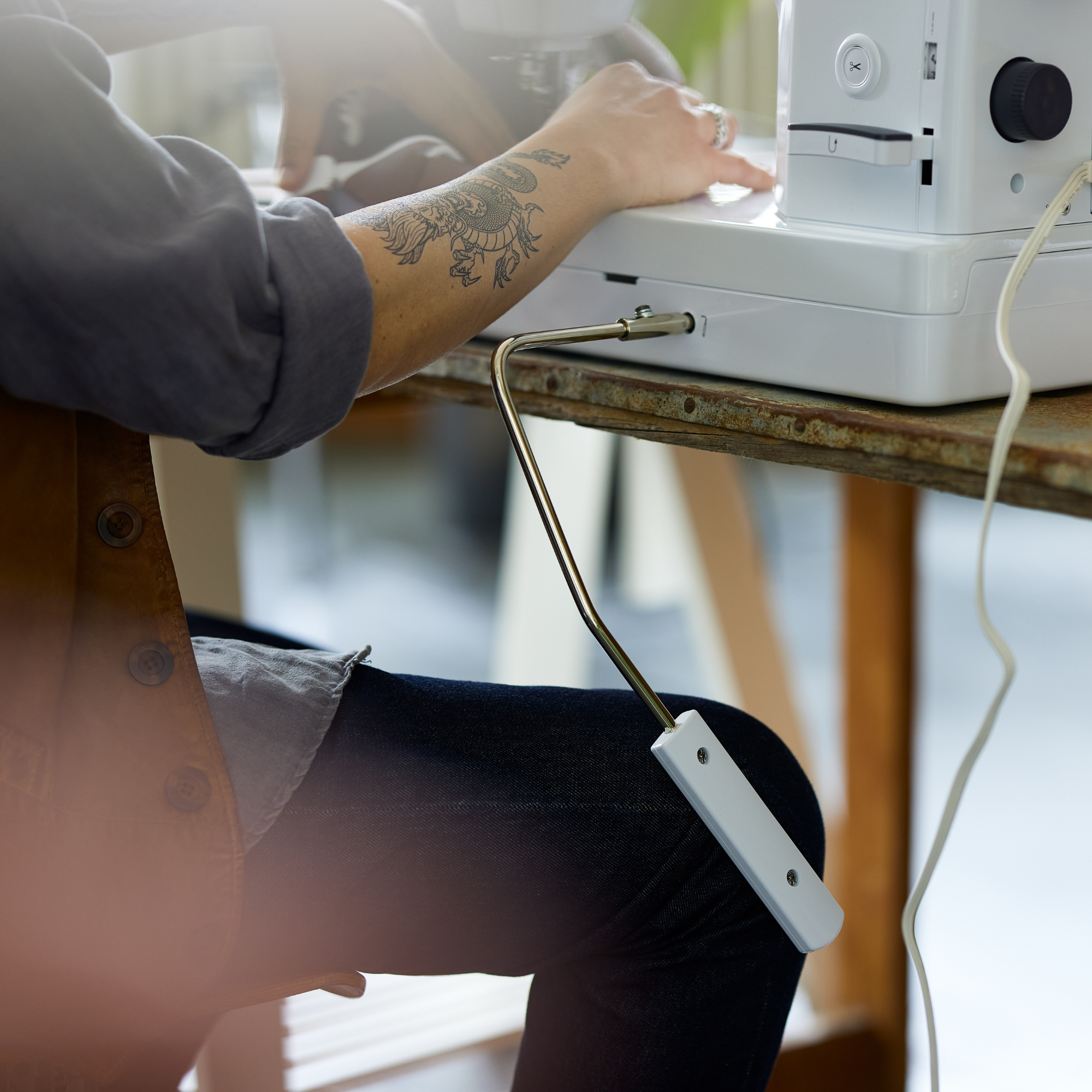 Kampanje! bernette 08 Heavy Duty Rettsømsmaskin Professional inkl. bonuspakke