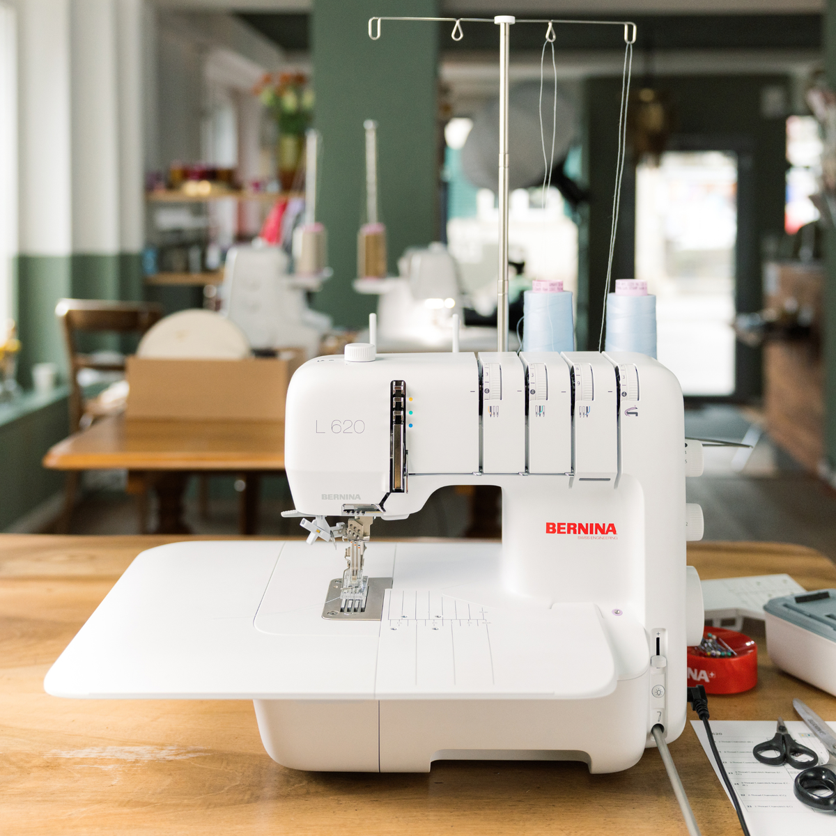BERNINA L 620 Coverstitch