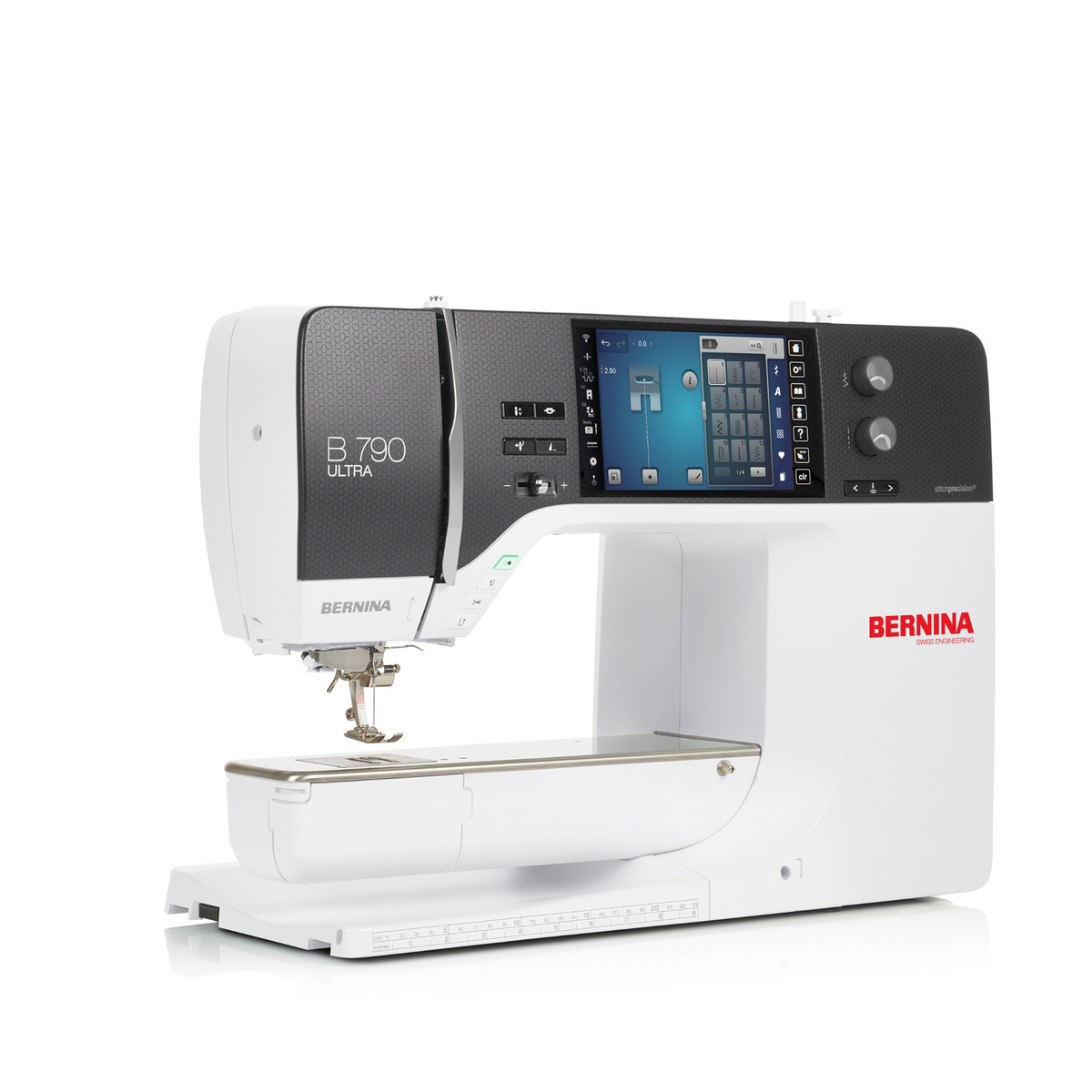 NYHET! BERNINA L 790 ULTRA