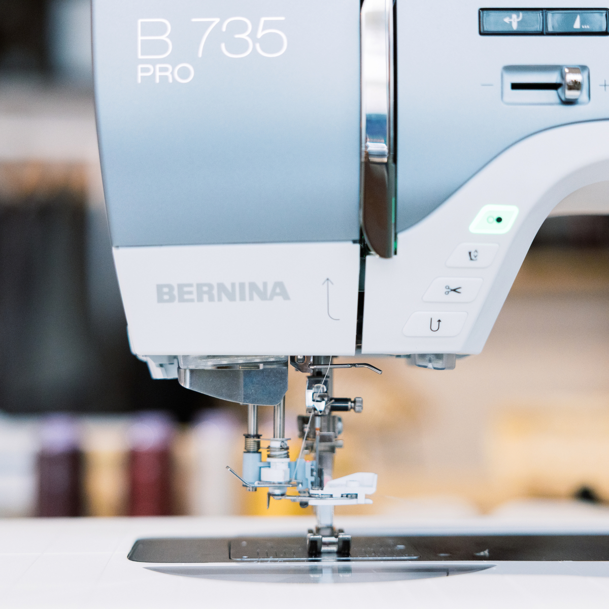 Kampanje! BERNINA 735 Pro inkl. Quiltebord & #72S