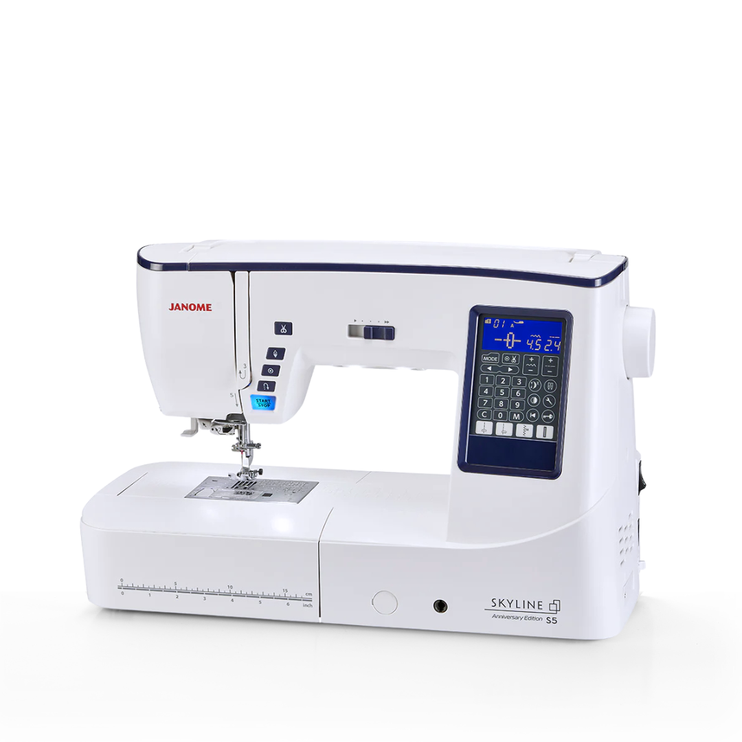 Lite Brukt - Janome Skyline S5 - Anniversary Edition