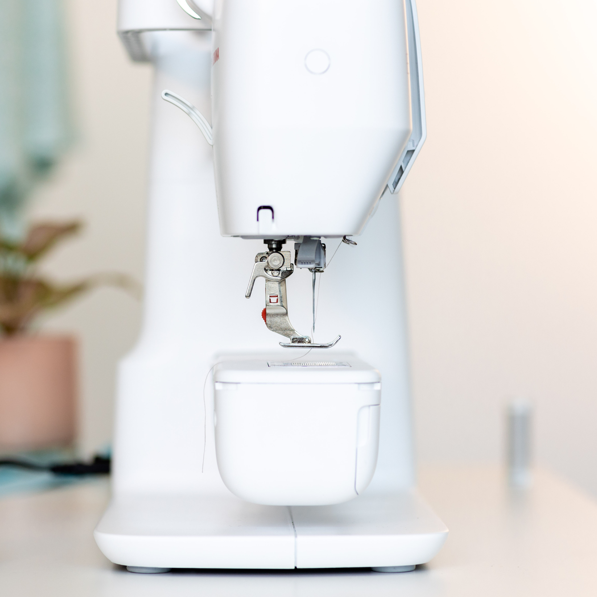 NYHET! BERNINA 335 (Gen. 2)