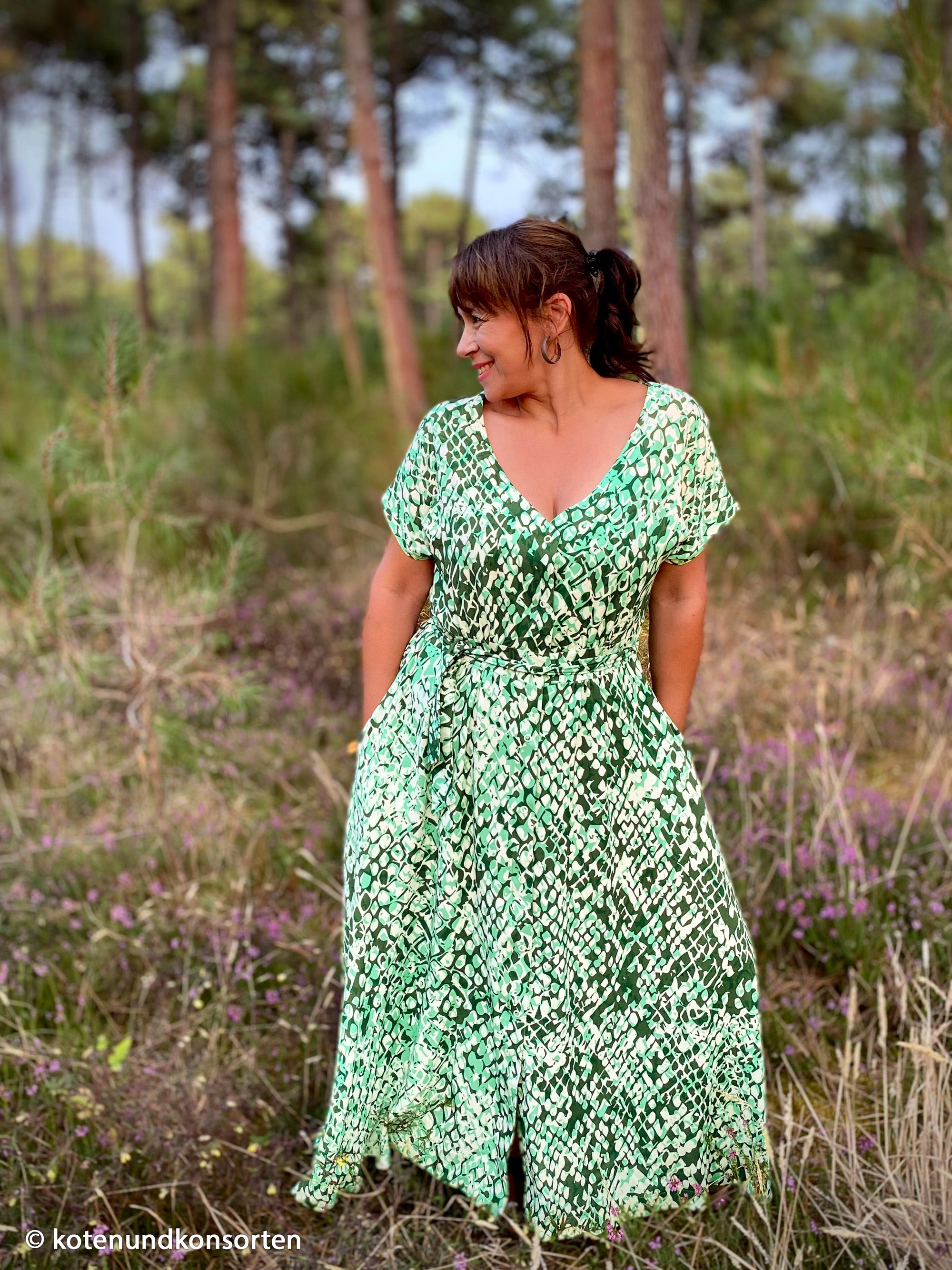 Vevd Viskose - Shiny Scales by Thorsten Berger