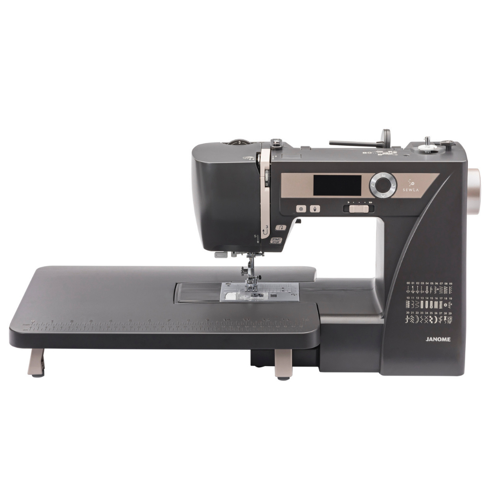 Kampanje og Nyhet! Janome SewLA Inkl. sybord og gratis mønster