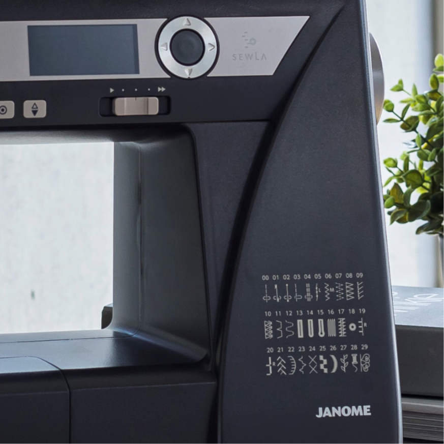 Kampanje og Nyhet! Janome SewLA Inkl. sybord og gratis mønster