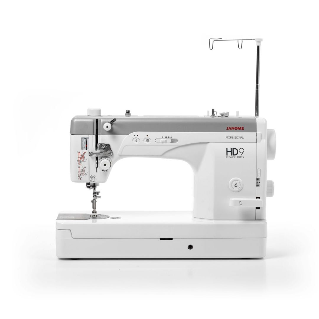Kampanje! Janome Heavy Duty Rettsømsmaskin HD9 Professional inkl. bonuspakke