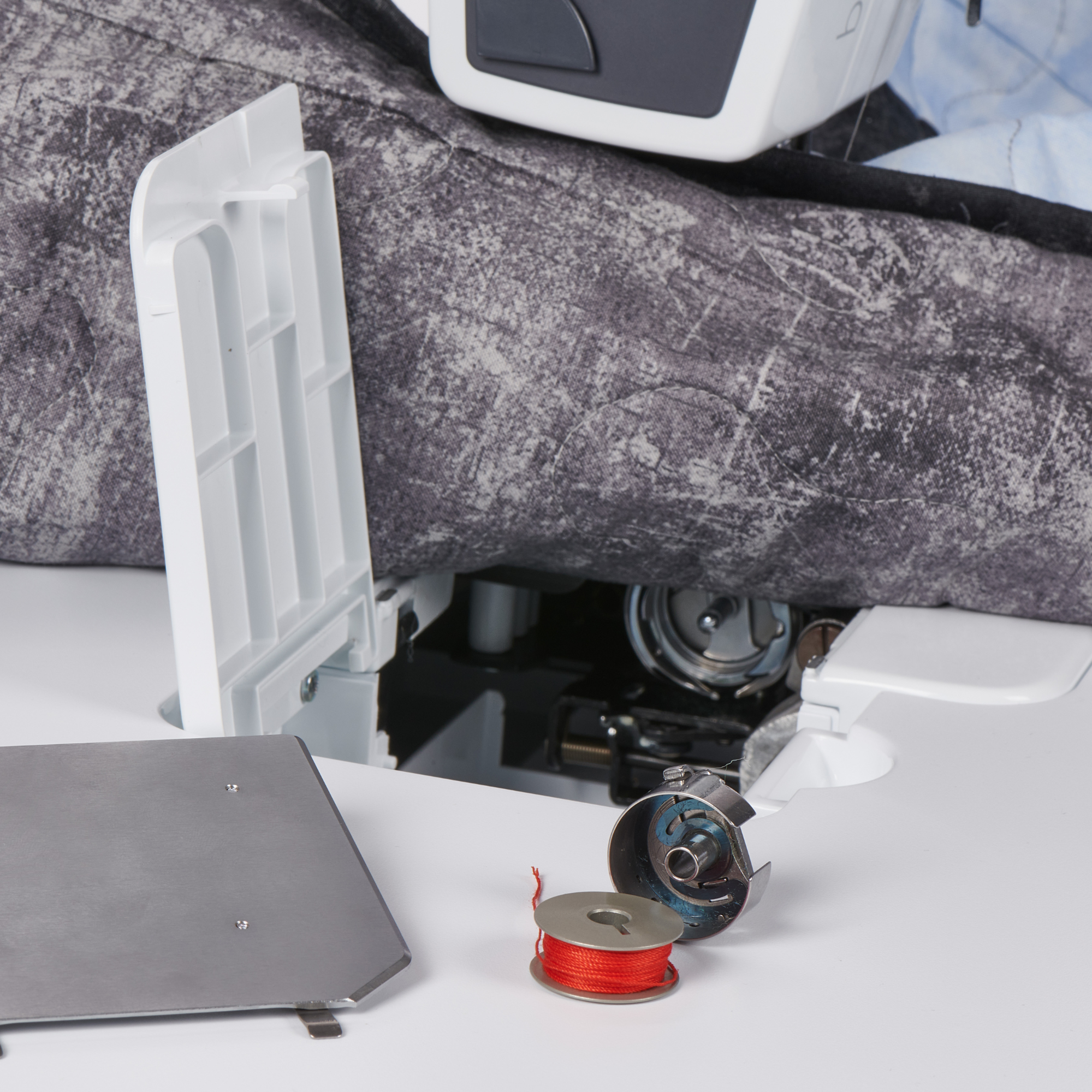 Kampanje! bernette 08 Heavy Duty Rettsømsmaskin Professional inkl. bonuspakke