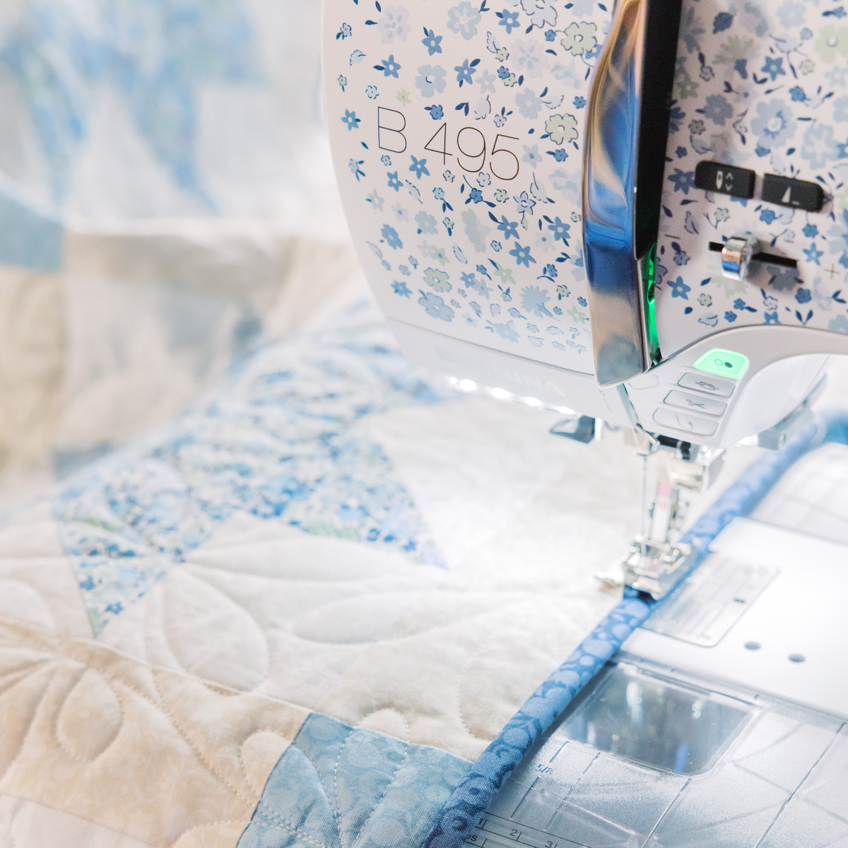 Kampanje! BERNINA 495 Liberty Edition - Stitch Your Love Story