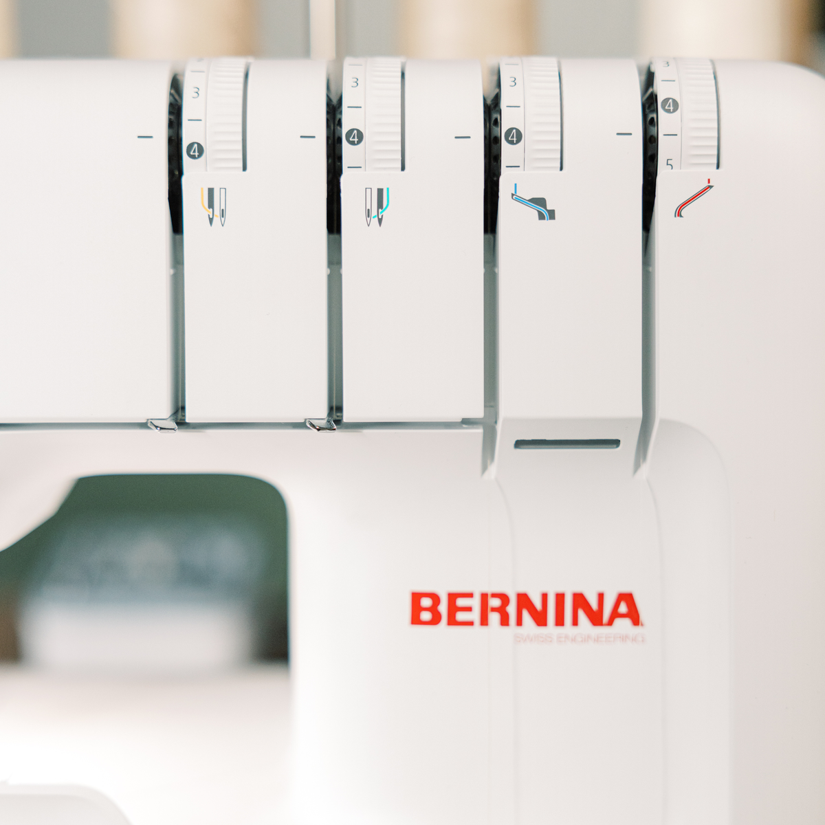 BERNINA L 660 Overlockmaskin