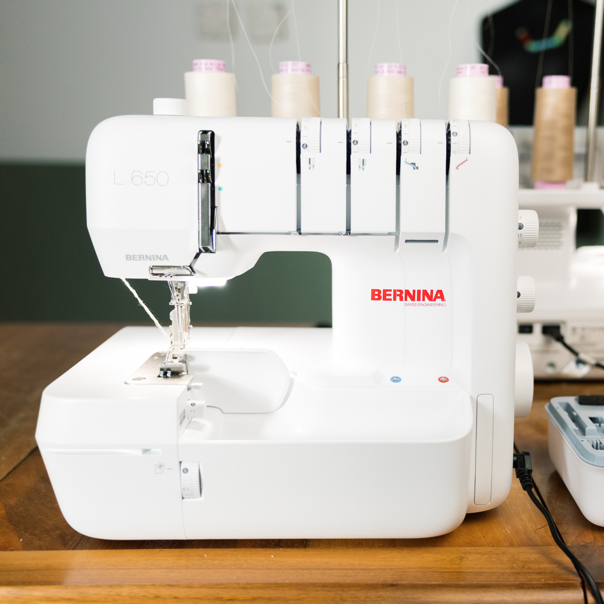 BERNINA L 650 Overlockmaskin