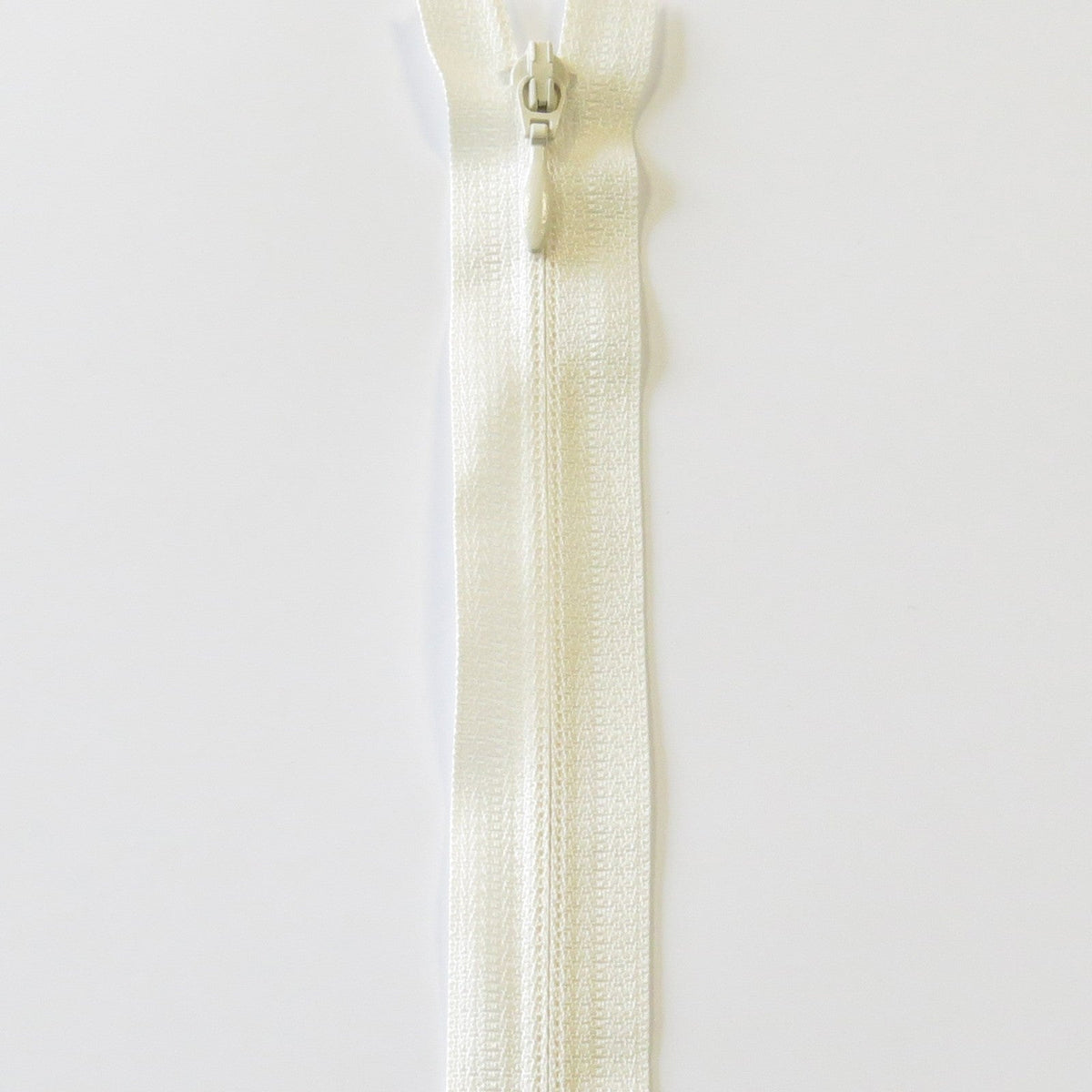 YKK Usynlig Glidelås 55cm Offwhite