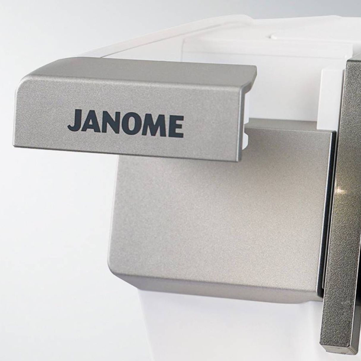 Janome MC 9480QCP, Symaskin