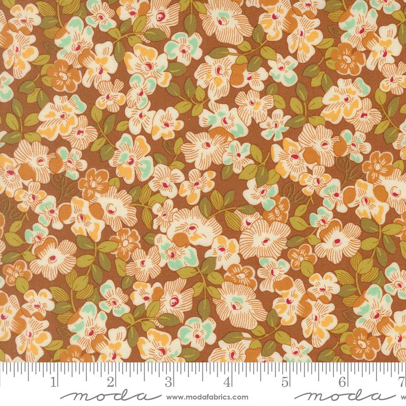 Bomull - Moda Butternut and Sage Blomster kanel