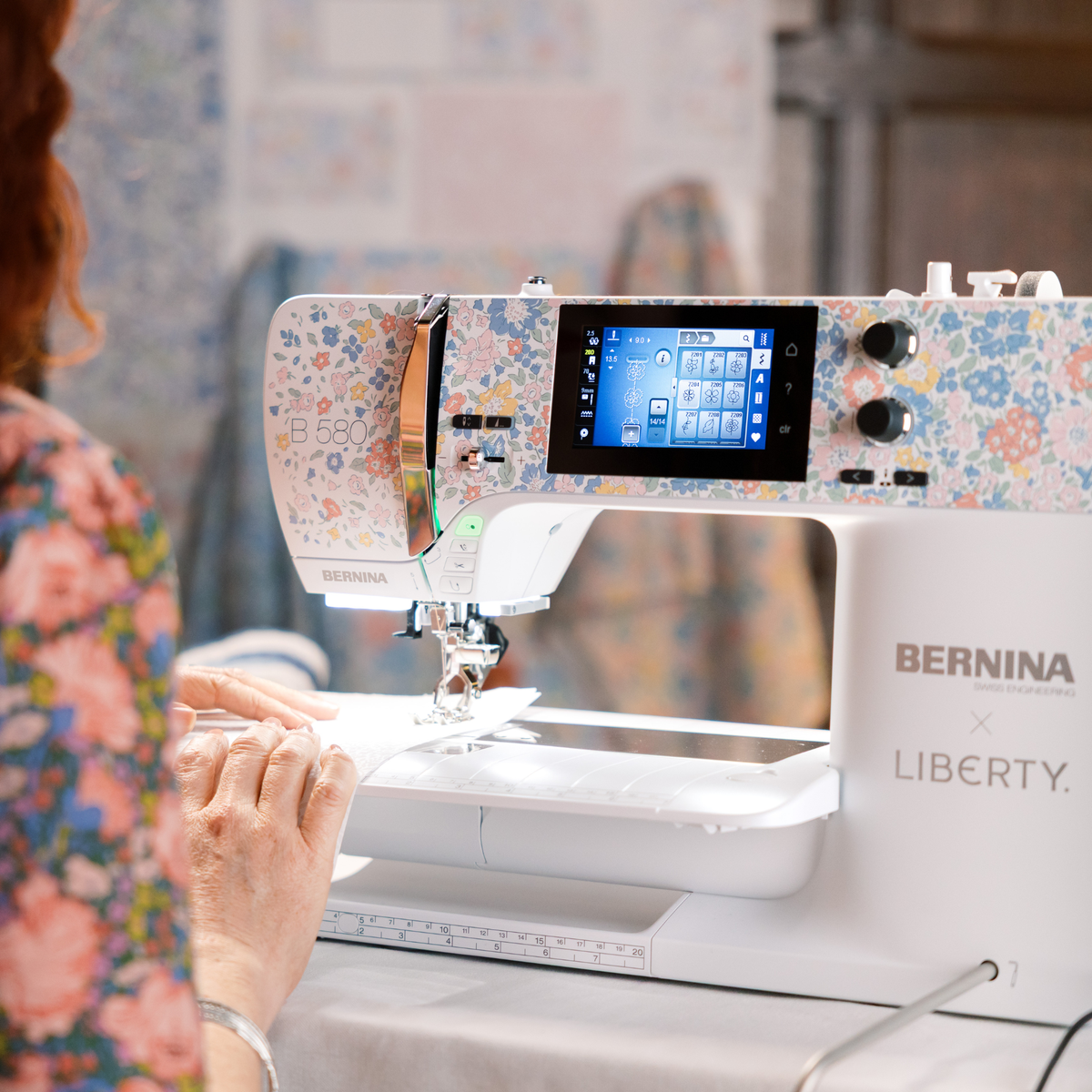 Kampanje! BERNINA 580 LE Liberty Edition - Stitch Your Love Story