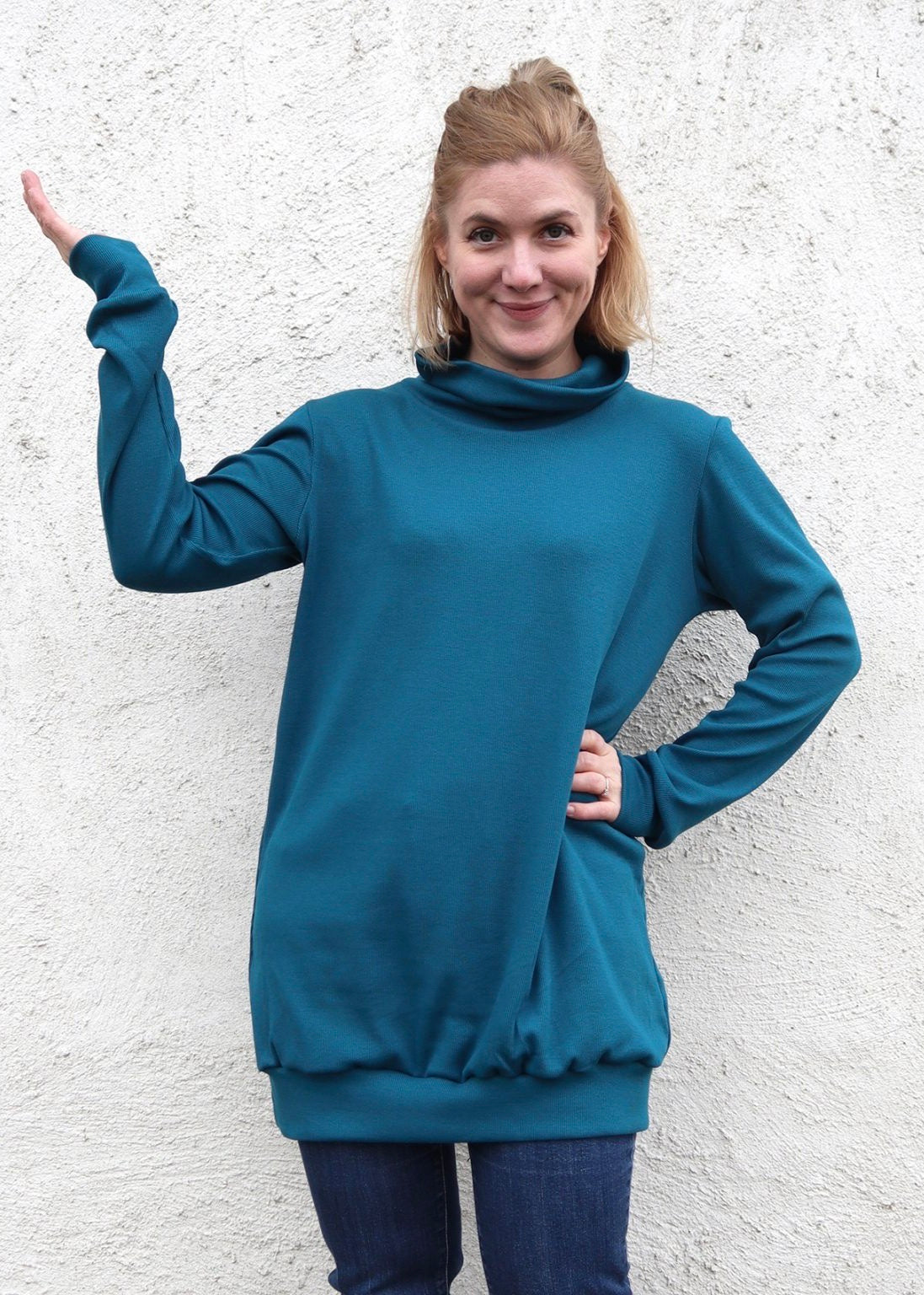 Ida Victoria - Hilda Hoodie: lang & kort genser (XS-4XL)