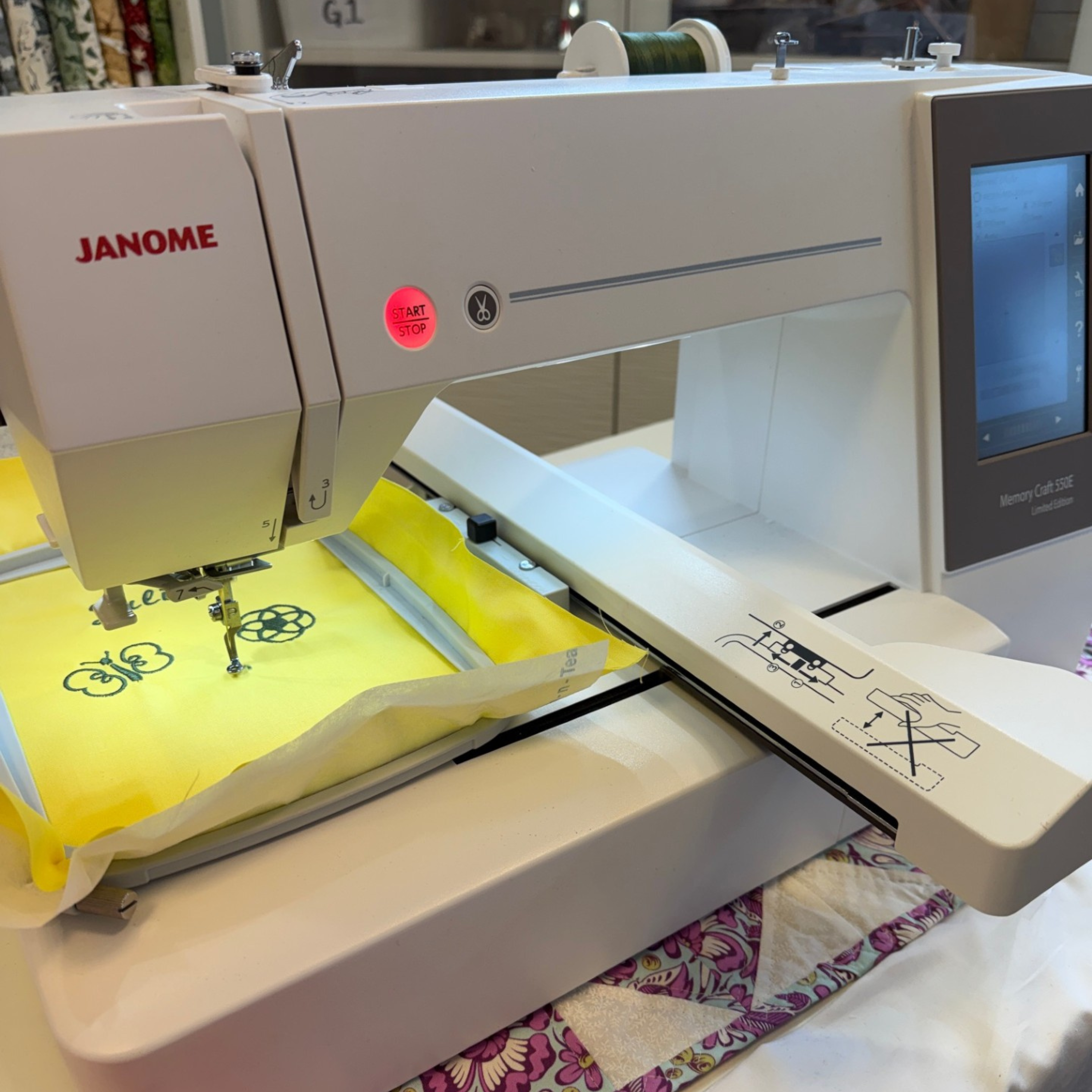 Nesten ikke brukt- Janome Memory Craft 550E