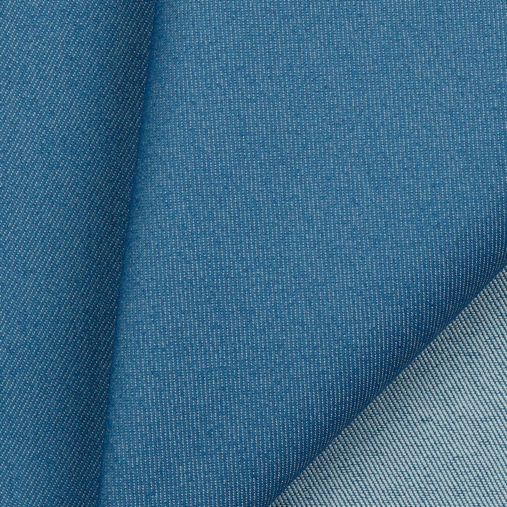 Denim/Jeans med litt stretch - Lys blå