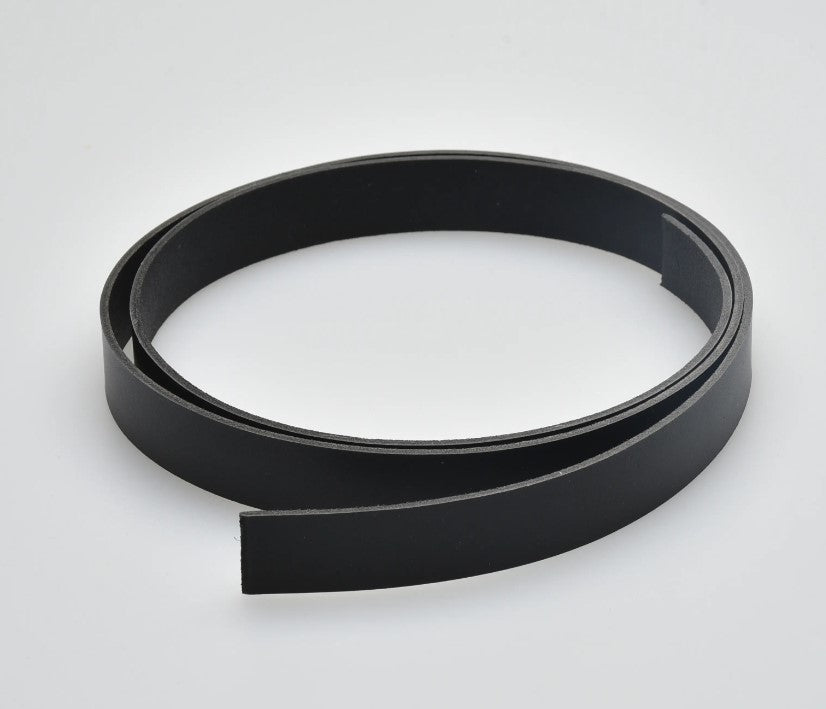 Skinnrem ca 120 cm - 2cm - Svart